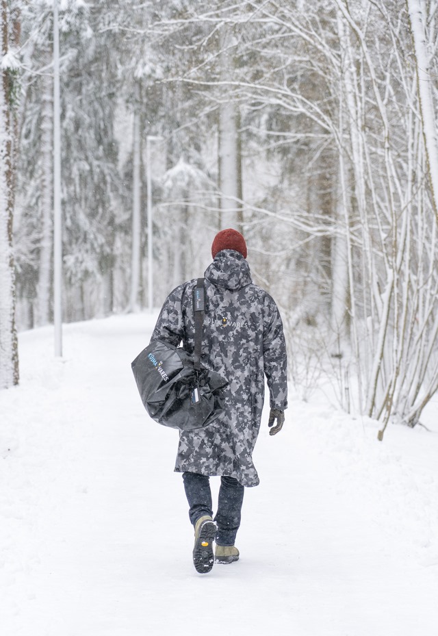 Külmavares Supervares soe mantel 2 + riidevahetuskott
