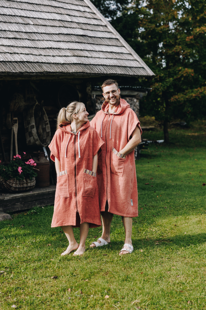 Premium Ponchovares – Roostevärv, S