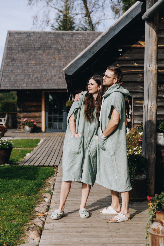 Premium Ponchovares – Sinisavi, M